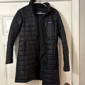 Women’s Patagonia Black Quilted Coat size s